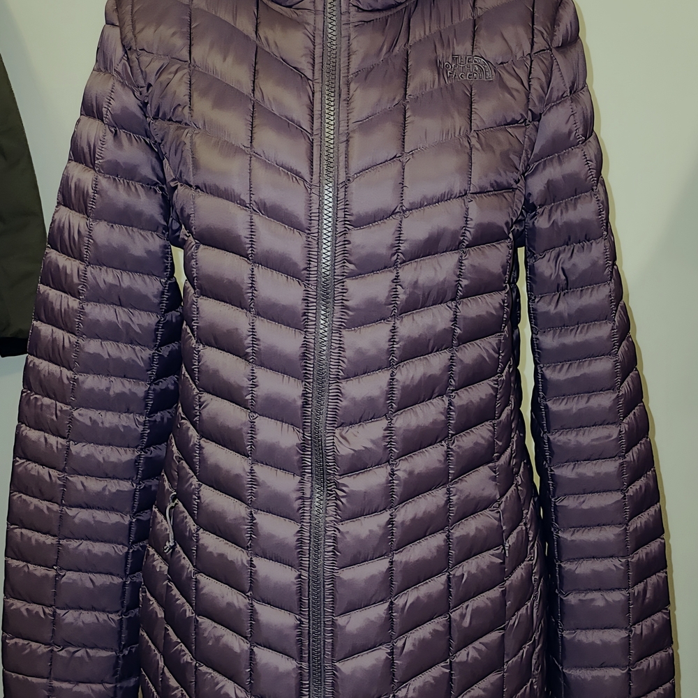 The North Face Women's Deep Purple Puffer Jacket